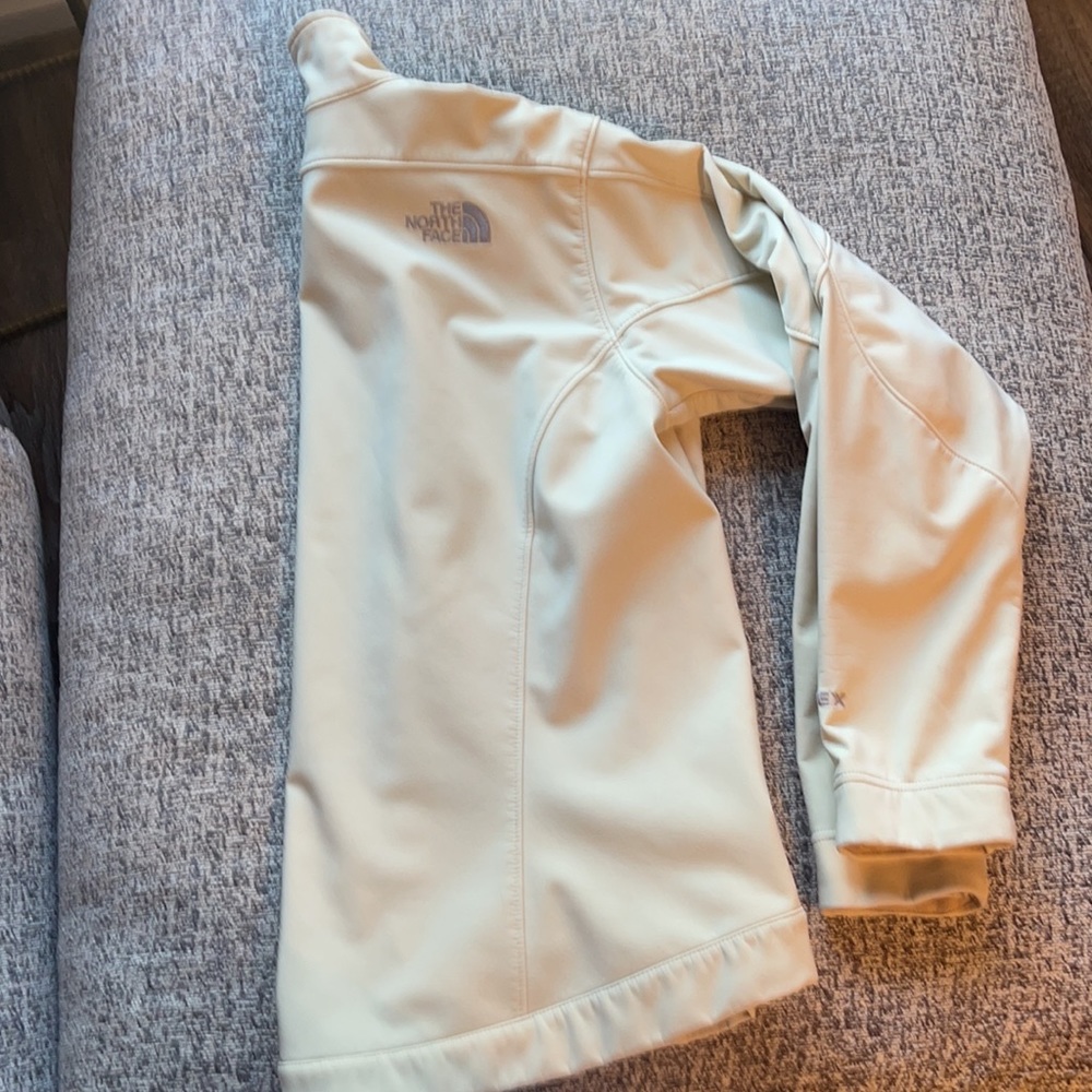 The North Face Jacket - Picture 5 of 5